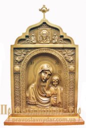 The central icon of Holy Mother of God of Kazan - фото